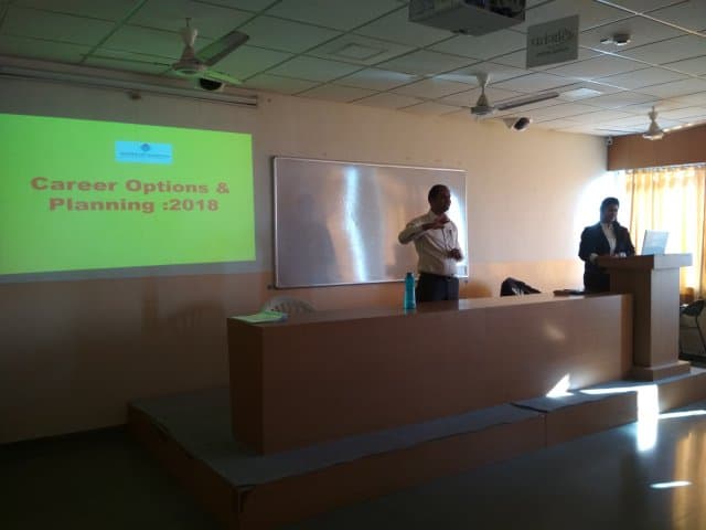 Marathwada Mitramandal's College of Commerce Pune Guest Lectures photo 1